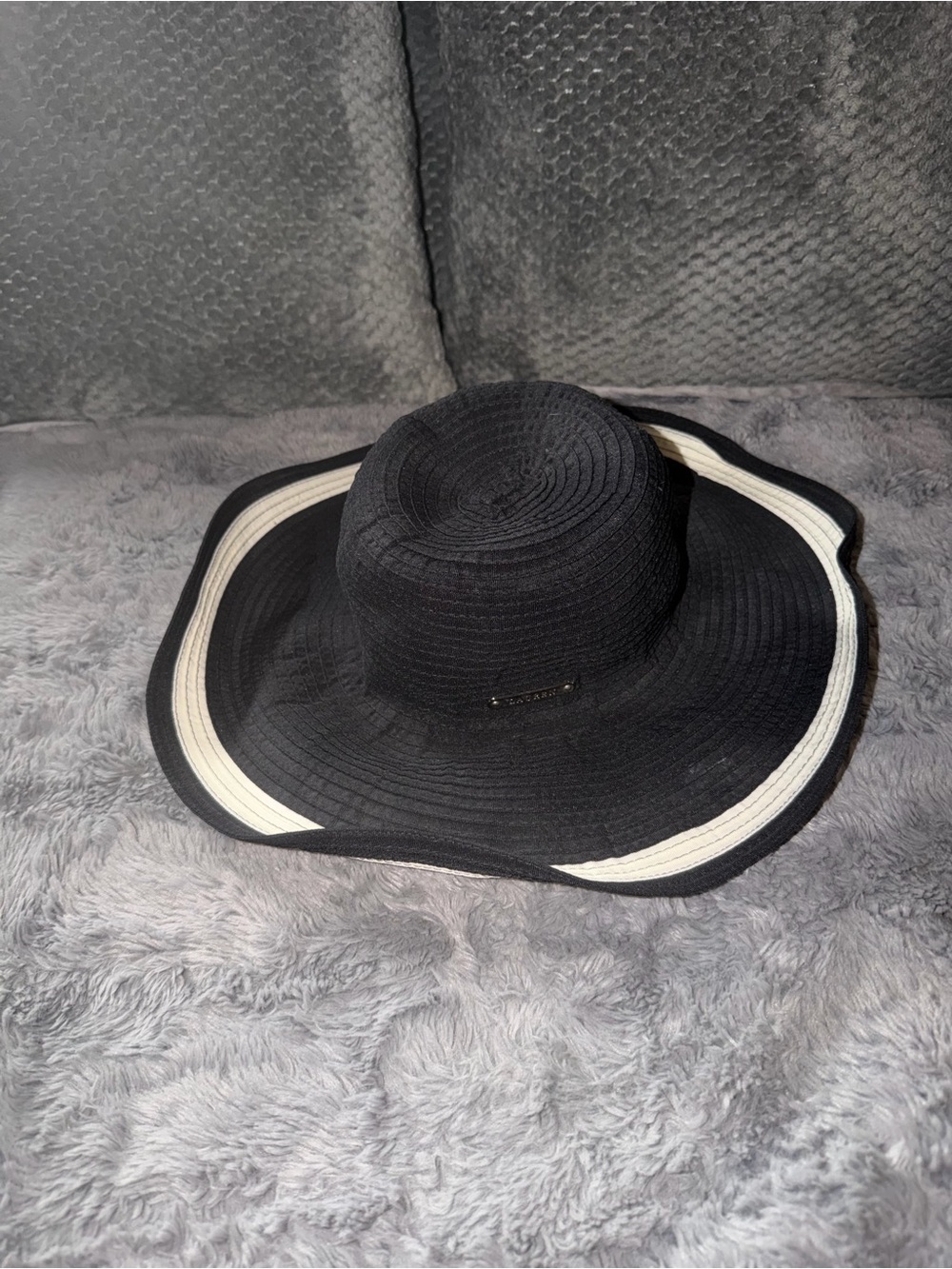 Lauren by Ralph Lauren floppy hat, Black Wide Brim Sun Hat with White Trim